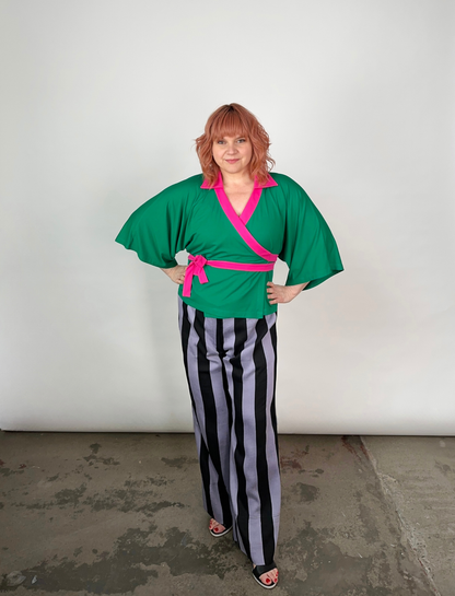 THE ROUNDABOUT WRAP TOP